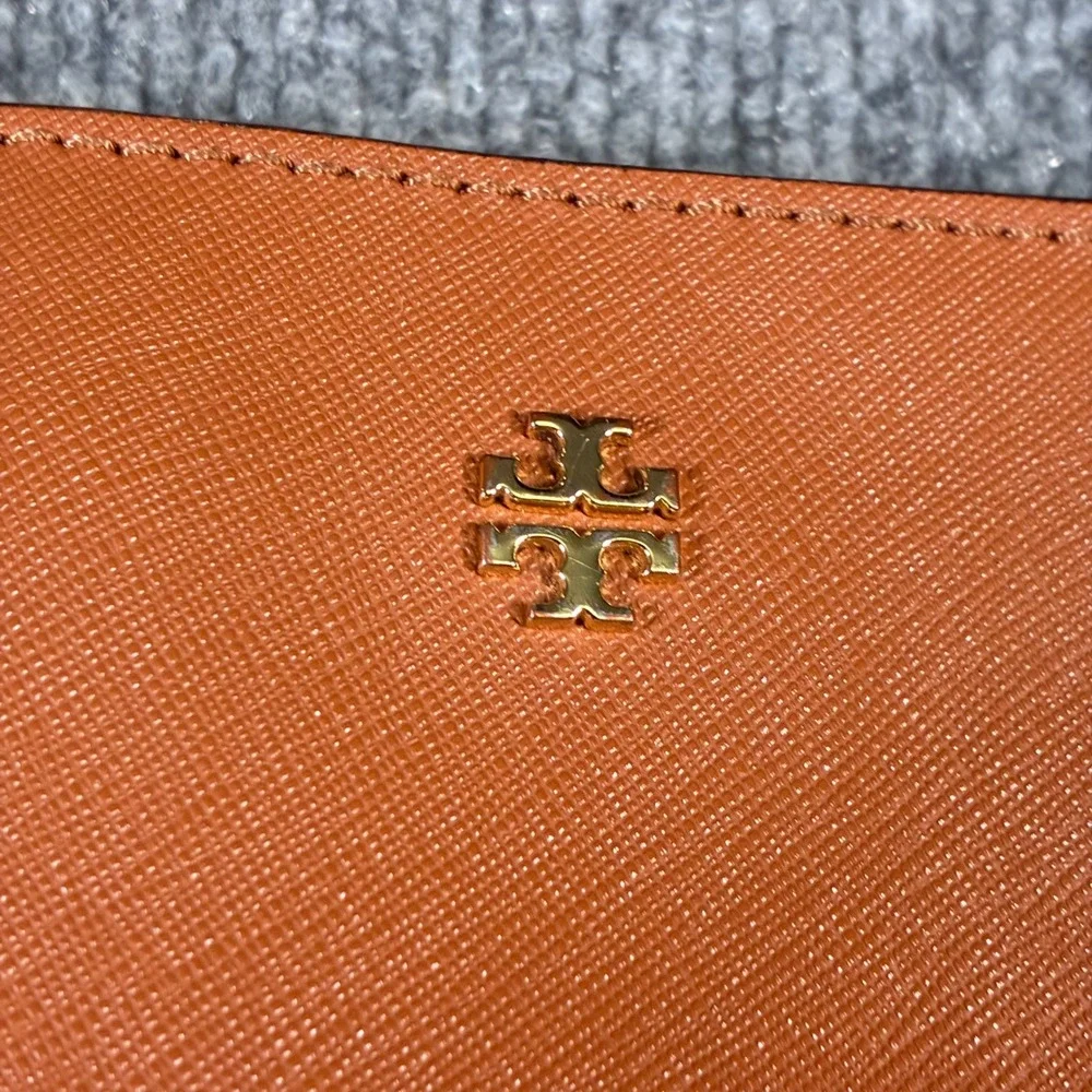 Tory Burch tory burch